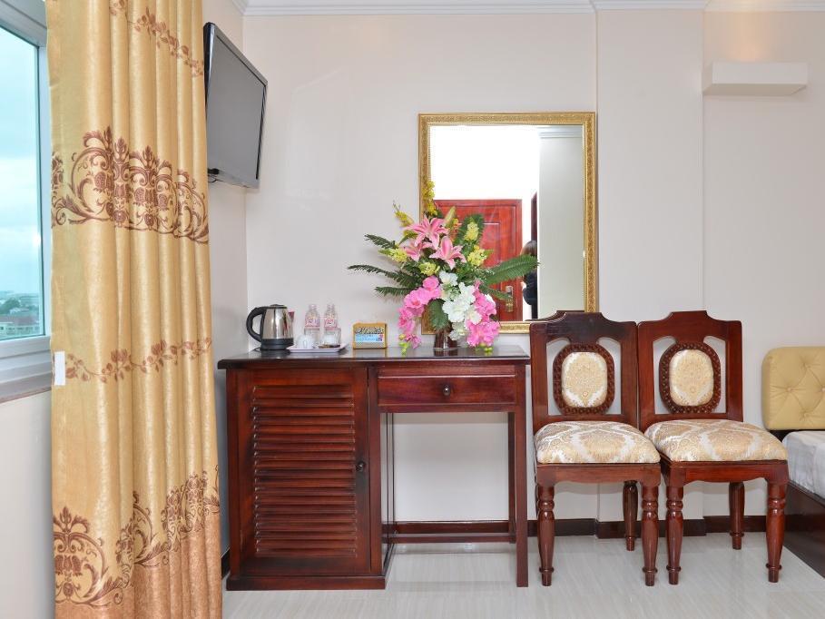 Good Luck Day Hotel & Apartment Phnom Penh Exterior photo